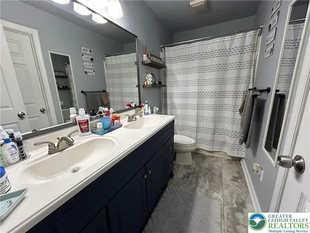 $475,000 | 621 Bishops Place, Northampton, PA 18067