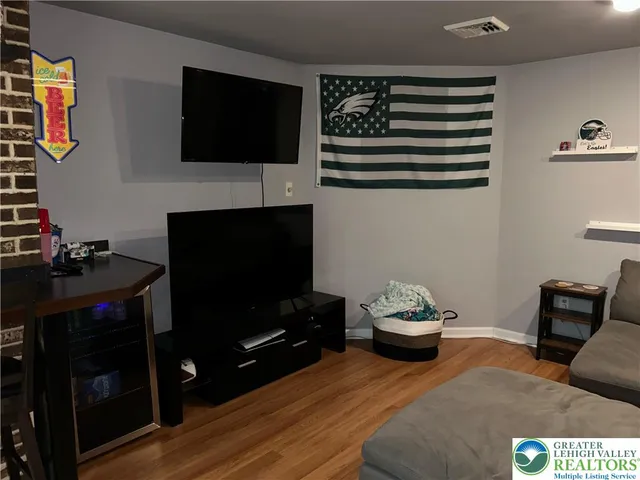 $475,000 | 621 Bishops Place, Northampton, PA 18067