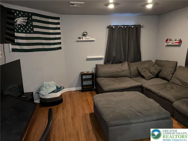 $475,000 | 621 Bishops Place, Northampton, PA 18067