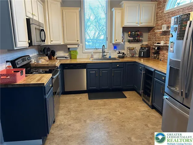 $475,000 | 621 Bishops Place, Northampton, PA 18067