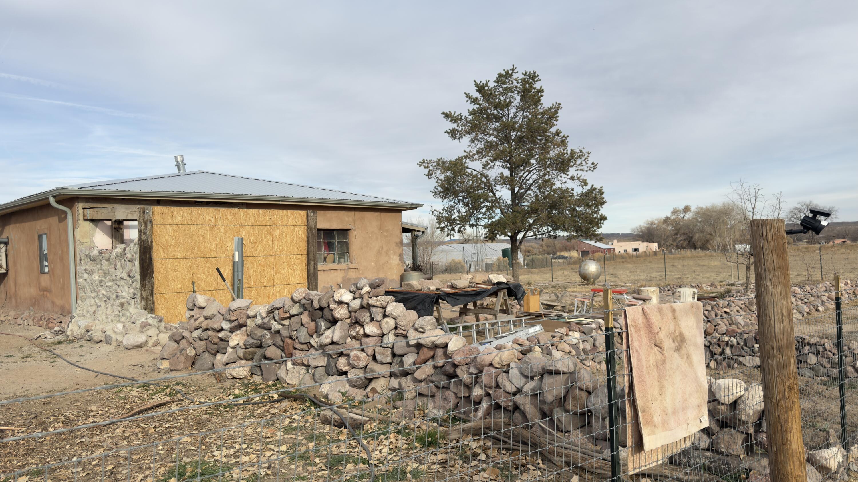 2 Community Road Polvadera, NM 87828 - Photo 5 of 20 Gallery Image 5