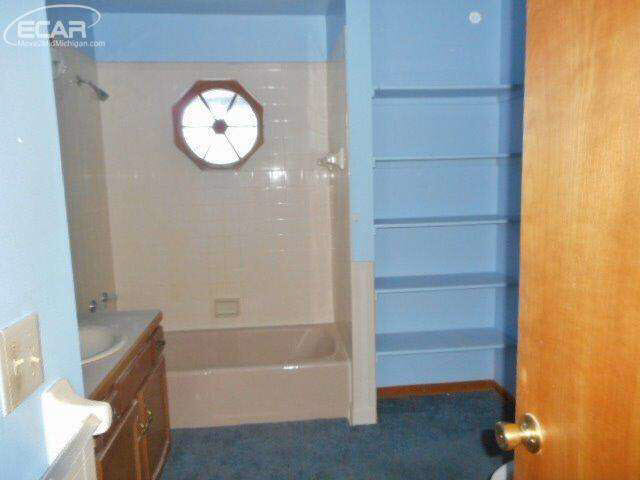 16430 Whitaker Road Linden, MI 48451 - Photo 13 of 24 20457574-12.JPG