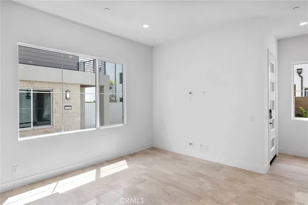$5,500 | 229 Novel, Irvine, CA 92618