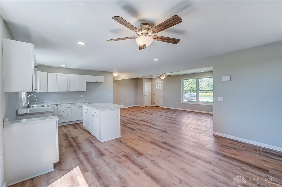 2357 Moorefield Road Springfield, OH 45502 - Photo 15 of 50 Gallery Image 15