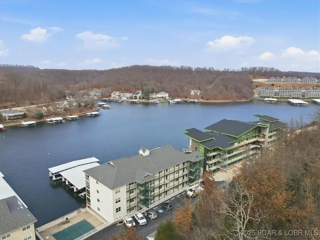 $299,000 | 748 Pershing Drive, Unit 1B, Camdenton, MO 65020