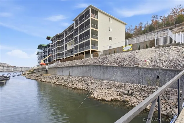 $299,000 | 748 Pershing Drive, Unit 1B, Camdenton, MO 65020