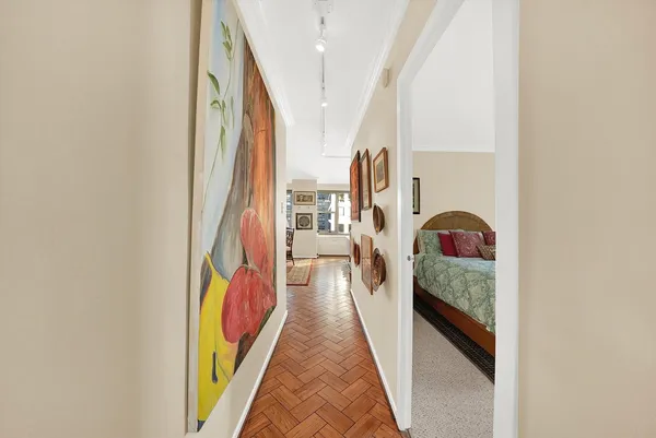 $5,375 | 247 East Chestnut Street, Unit 1301, Chicago, IL 60611