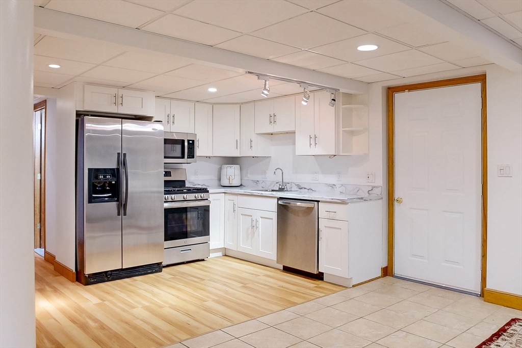 56 Emerson Road East Walpole, MA 02032 - Photo 31 of 40