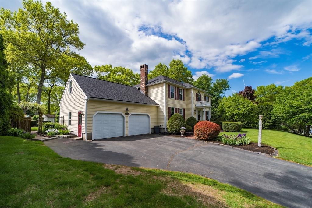 56 Emerson Road East Walpole, MA 02032 - Photo 36 of 40