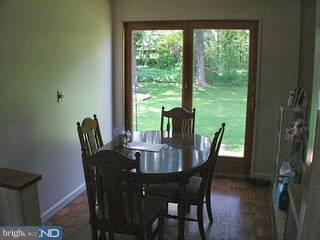 713 Chatham Road Fairless Hills, PA 19030 - Photo 4 of 5 Gallery Image 4