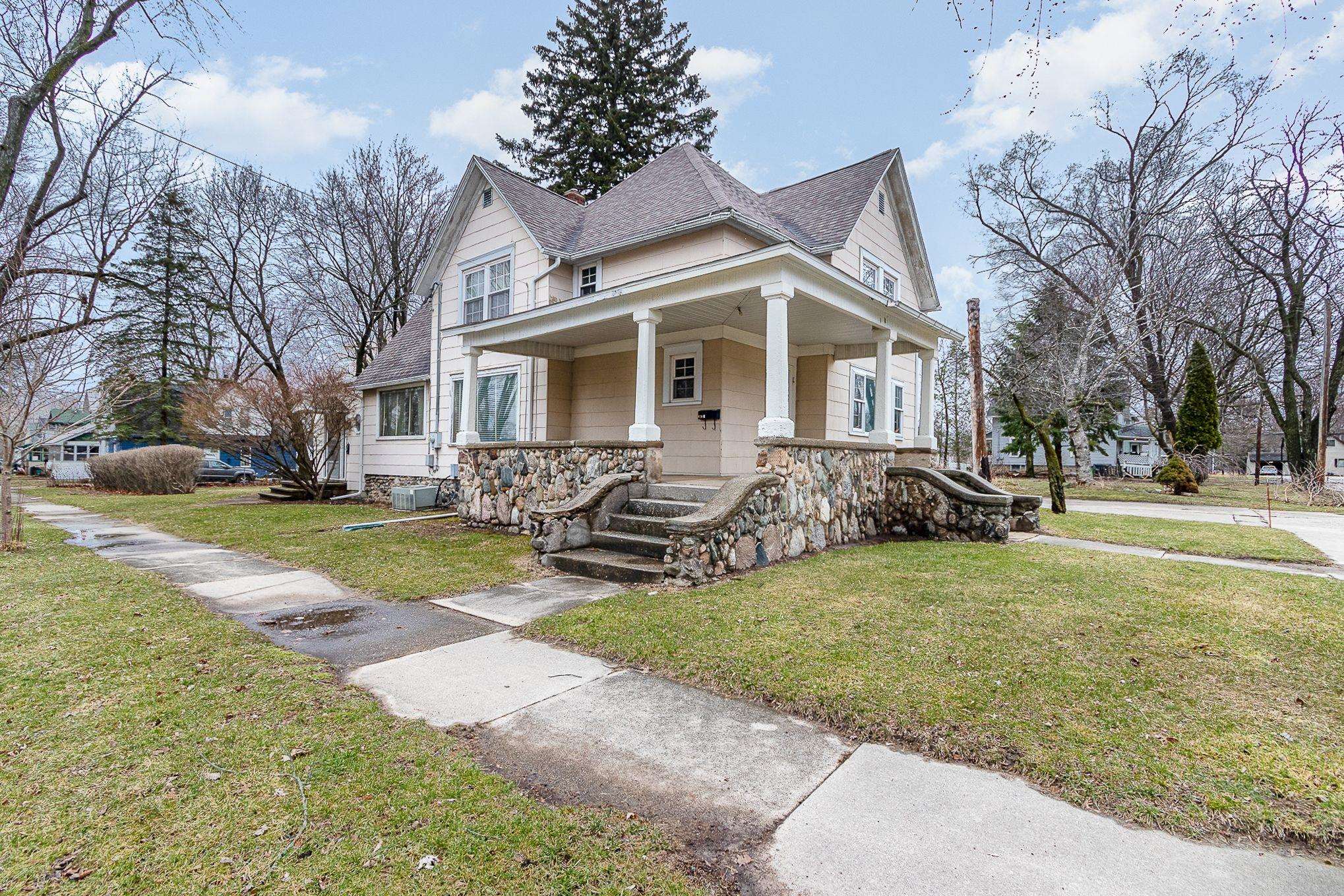 129 Rockingham Avenue Alma, MI 48801 - Photo 23 of 24 1898105-22.JPG