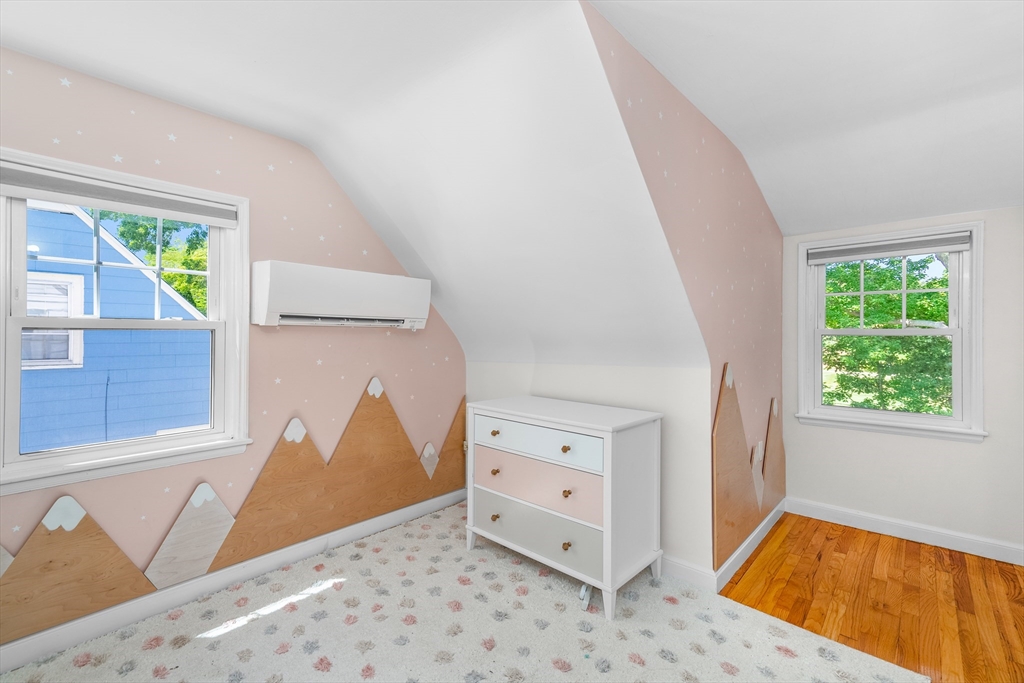 567 Poplar Street Boston, MA 02131 - Photo 29 of 42