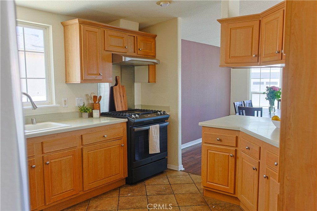 23301 Ridge Rte Drive, Unit 207 Laguna Hills, CA 92653 - Photo 13 of 39