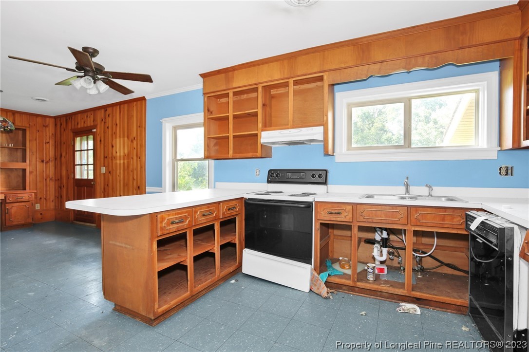 1575 South Duffie Road Red Springs, NC 28377 - Photo 4 of 33 Gallery Image 4