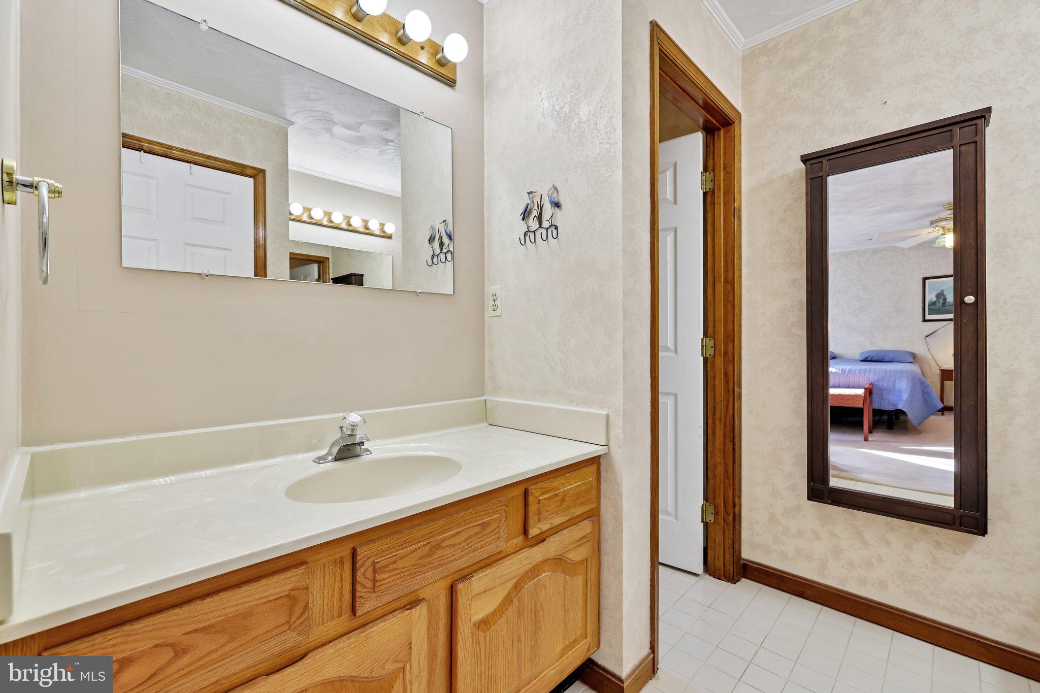 1870 Cedar Road Pasadena, MD 21122 - Photo 37 of 86