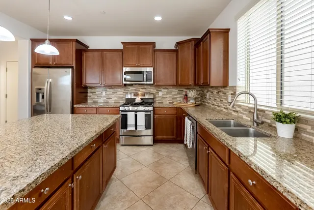 $409,900 | 9141 West Coolbrook Avenue, Peoria, AZ 85382