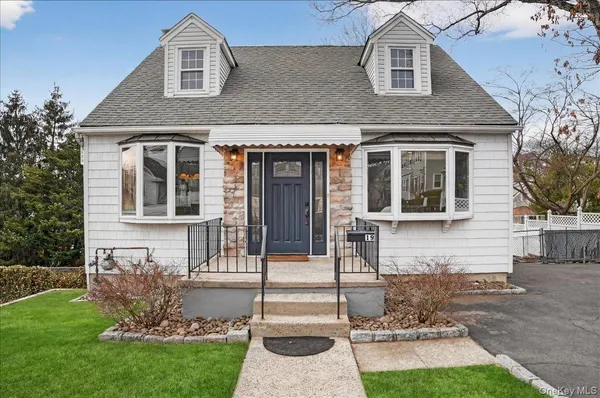$739,000 | 19 North French Avenue, Elmsford, NY 10523