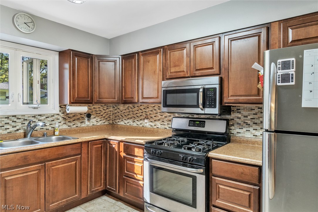 1660 Dunbar Road Madison, OH 44057 - Photo 16 of 27