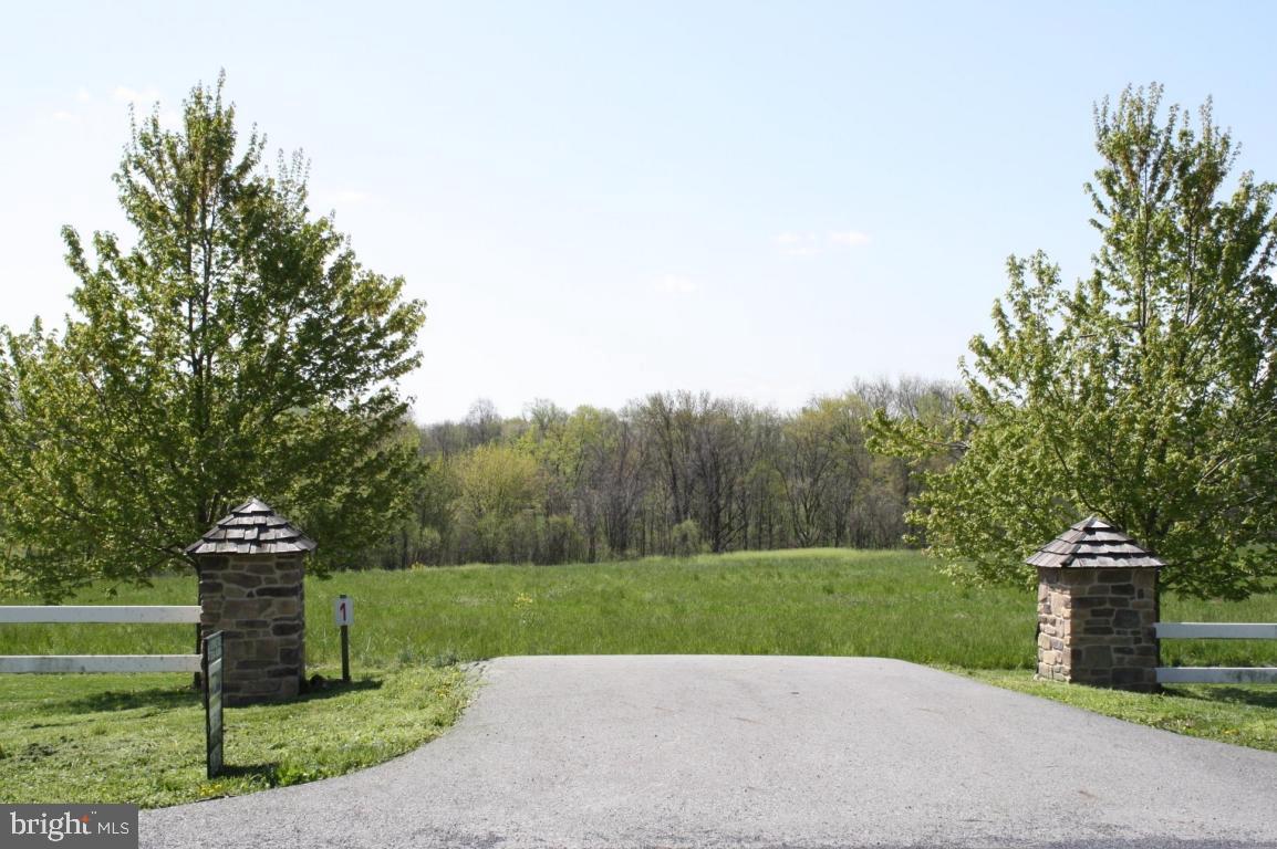 3196 Turnpike Road, Unit 1 Elizabethtown, PA 17022 - Photo 3 of 3 Gallery Image 3