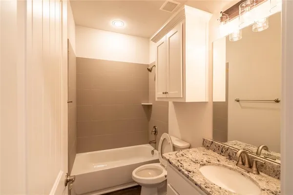 $2,495 | 8202 Grant Lane, Greenville, TX 75402