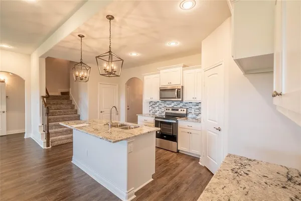 $2,495 | 8202 Grant Lane, Greenville, TX 75402