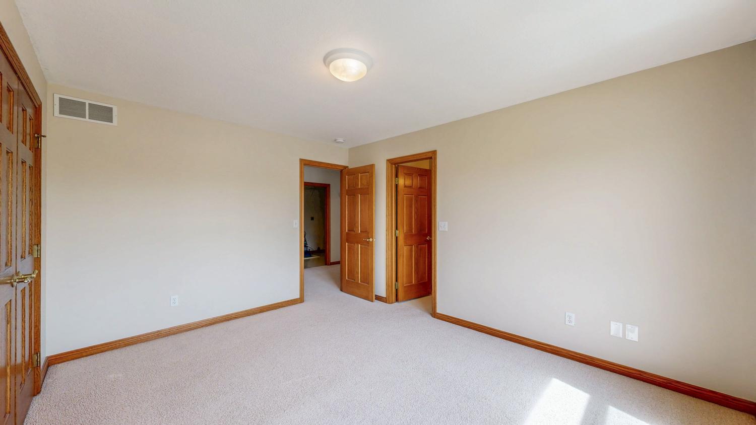 5224 Wendy Lane Southwest Rochester, MN 55902 - Photo 40 of 80 Gallery Image 40
