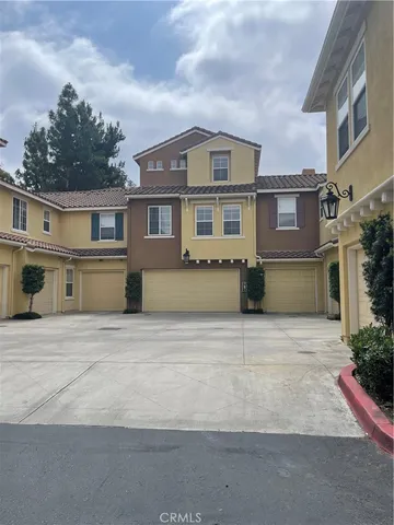 $3,650 | 910 Timberwood, Irvine, CA 92620