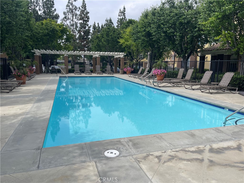 910 Timberwood Irvine, CA 92620 - Photo 19 of 24 Pool