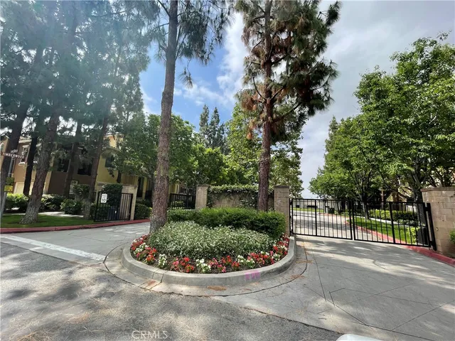 $3,650 | 910 Timberwood, Irvine, CA 92620