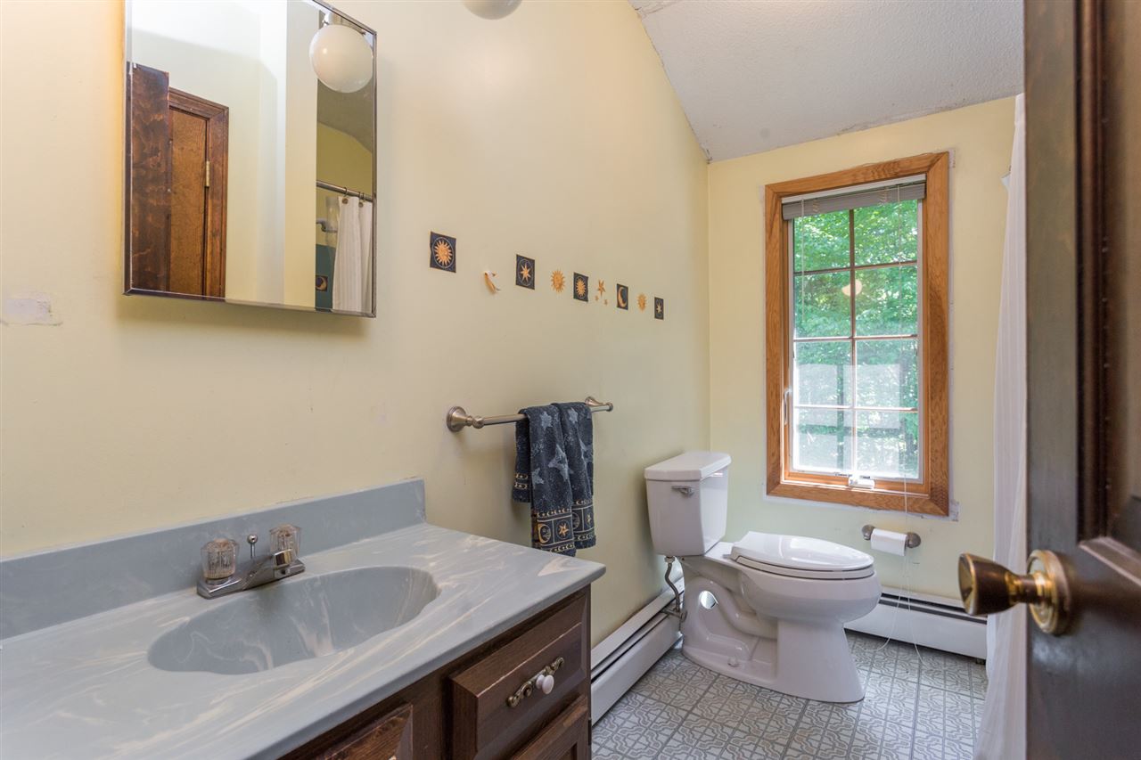 67 Chase Road Sandown, NH 03873 - Photo 22 of 30