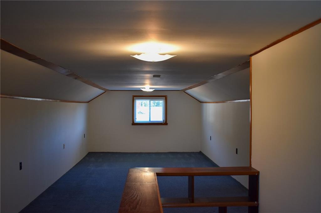 1149 Highland Avenue Vandergrift, PA 15690 - Photo 22 of 41 a room with furniture and a potted plant