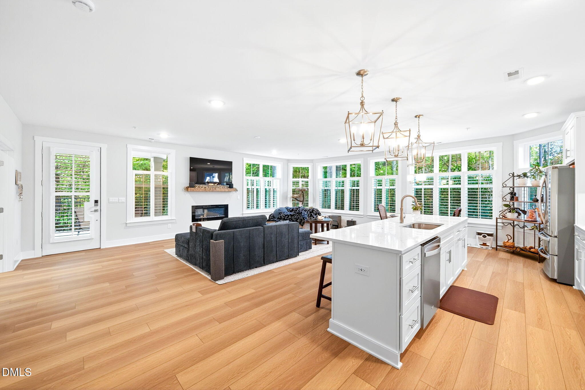11548 Helmond Way, Unit 115 Raleigh, NC 27617 - Photo 19 of 37 19-web-or-mls-11548-#115 Helmond (34 of