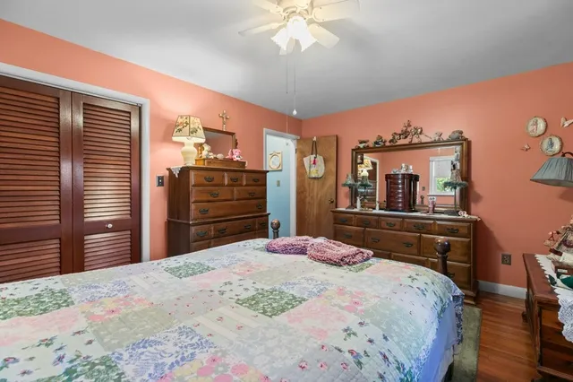 $469,900 | 102 Hayden Avenue, Tiverton, RI 02878