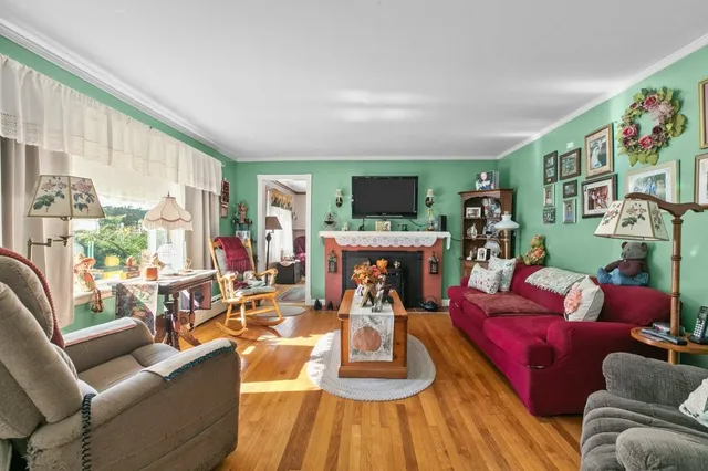 $469,900 | 102 Hayden Avenue, Tiverton, RI 02878