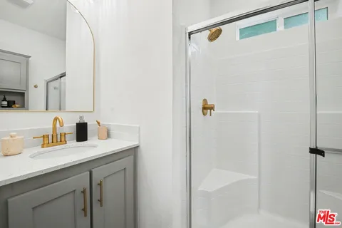 $949,000 | 3214 Shasta Circle South, Los Angeles, CA 90065