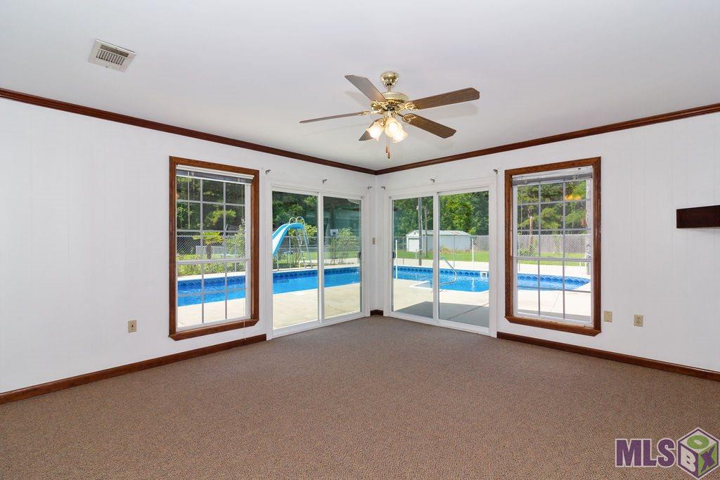 37061 Caraway Road Denham Springs, LA 70706 - Photo 12 of 24 Bonus Room