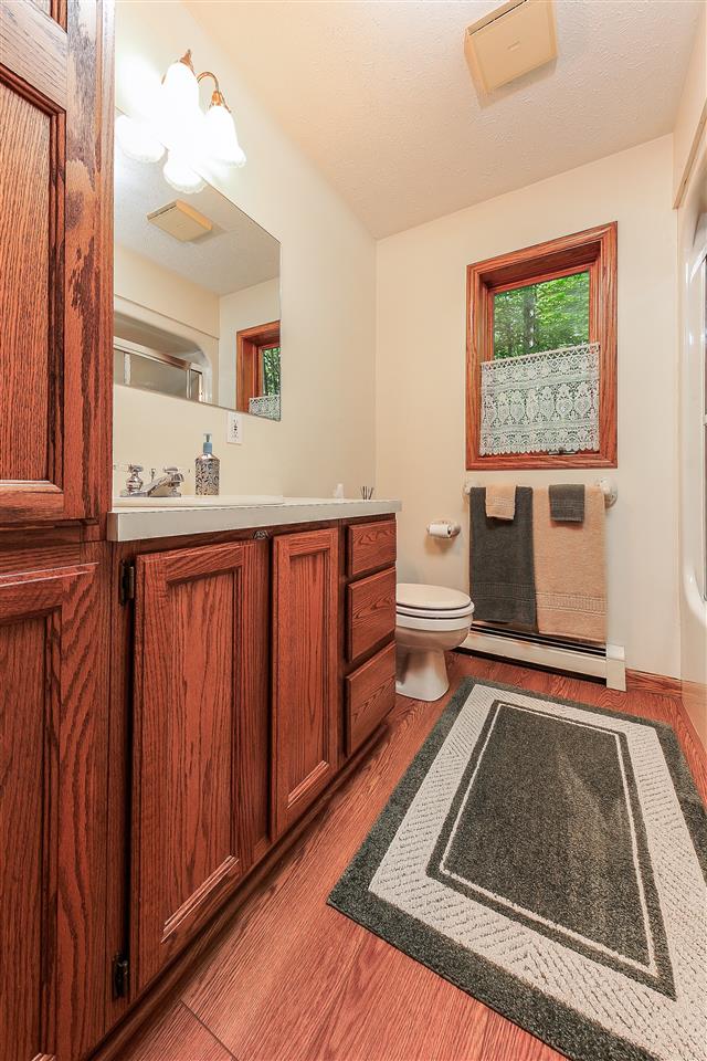 10223 South Fritz Road Maple City, MI 49664 - Photo 17 of 31 1877972-16.JPG