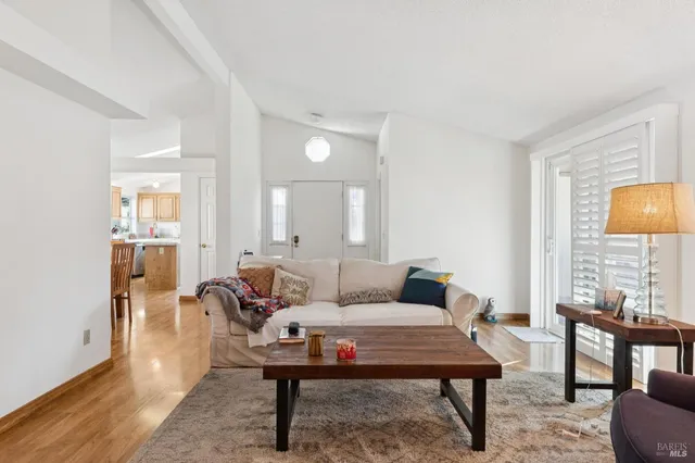 $349,000 | 282 Paseo Bolivar, Sonoma, CA 95476