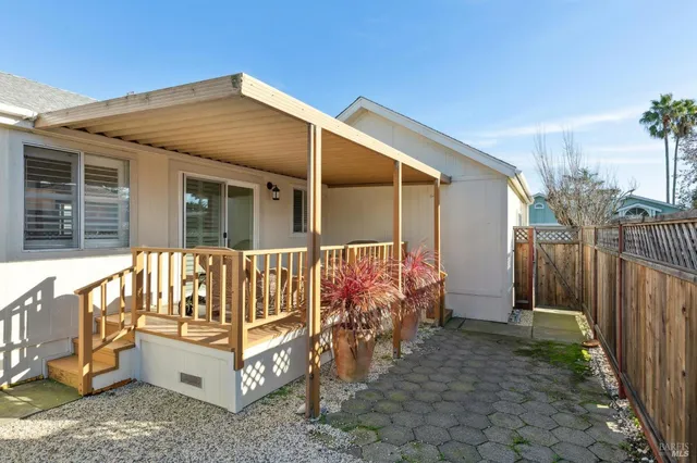 $349,000 | 282 Paseo Bolivar, Sonoma, CA 95476