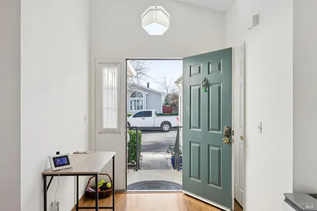 $349,000 | 282 Paseo Bolivar, Sonoma, CA 95476