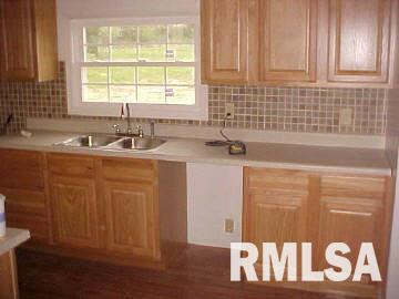 7288 Hill City Road Benton, IL 62812 - Photo 3 of 11 Gallery Image 3