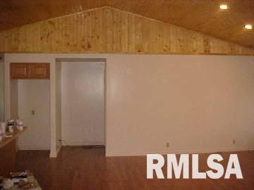 7288 Hill City Road Benton, IL 62812 - Photo 10 of 11 Gallery Image 10
