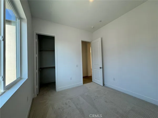 $5,500 | 114 Seep, Irvine, CA 92618