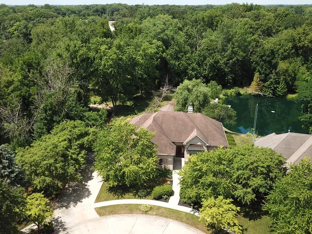 $555,000 | 1020 Gladys Avenue, Morris, IL 60450