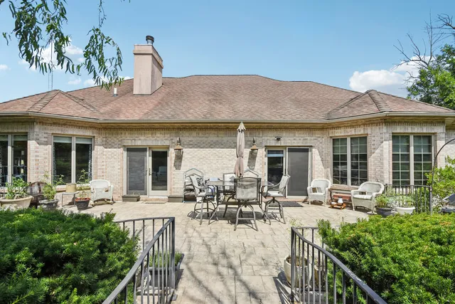 $555,000 | 1020 Gladys Avenue, Morris, IL 60450