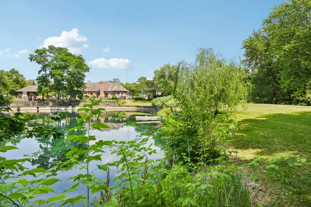 $555,000 | 1020 Gladys Avenue, Morris, IL 60450