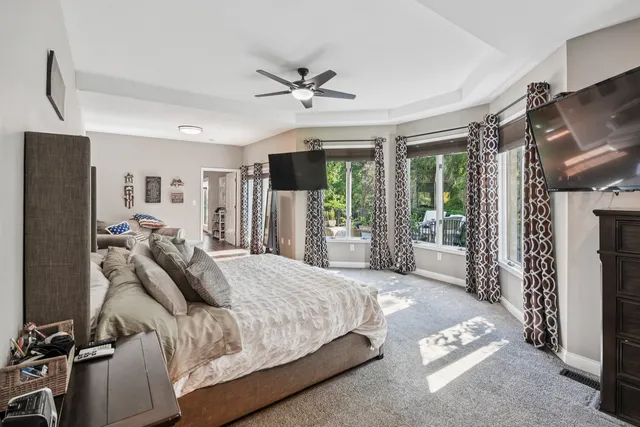 $555,000 | 1020 Gladys Avenue, Morris, IL 60450