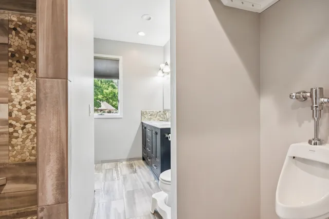 $555,000 | 1020 Gladys Avenue, Morris, IL 60450