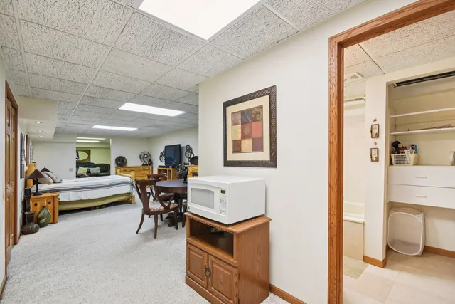 $555,000 | 1020 Gladys Avenue, Morris, IL 60450