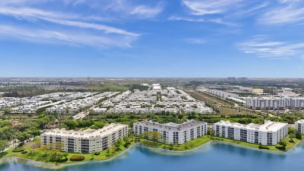 $3,600 | 10750 Northwest 66th Street, Unit 203, Doral, FL 33178